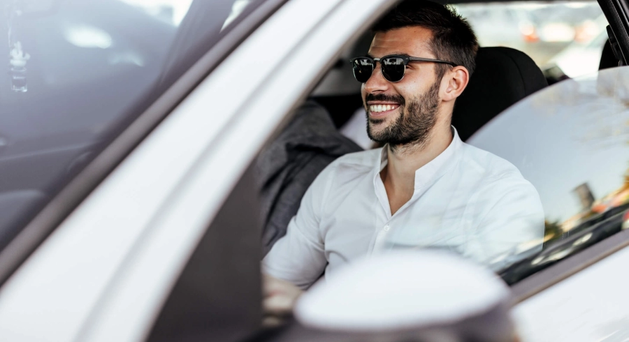 Ist der Konsum von CBD mit dem Lenken eines Fahrzeugs vereinbar?