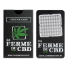 Grinder Card Ferme du CBD dans sa fourre de protection et de rangement